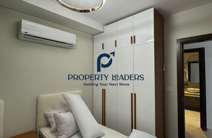 Apartment - 2 Bedrooms - 2 Bathrooms for sale in Park Side Residence - Zed Towers - Sheikh Zayed Compounds - Sheikh Zayed City - Giza