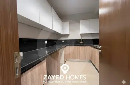 Apartment - 3 Bedrooms - 3 Bathrooms for rent in Park Side Residence - Zed Towers - Sheikh Zayed Compounds - Sheikh Zayed City - Giza