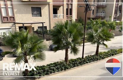 Apartment - 2 Bedrooms - 3 Bathrooms for sale in Green 5 - 6 October Compounds - 6 October City - Giza