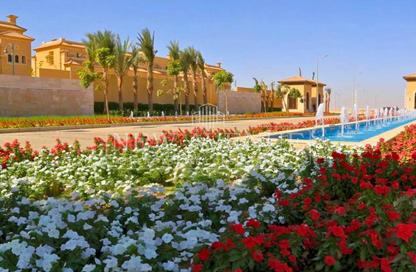 Townhouse - 3 Bedrooms - 4 Bathrooms for sale in La Vista City - New Capital Compounds - New Capital City - Cairo