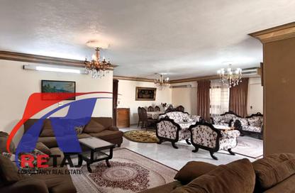 Apartment - 3 - 2 for sale in Makram Ebeid St. - 6th Zone - Nasr City - Cairo
