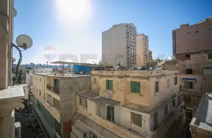 شقة - 2 غرف نوم - 1 حمام للبيع في شارع العقبه - كليوباترا - حي شرق - الاسكندرية شقة - 2 غرف نوم - 1 حمام للبيع في شارع العقبه - كليوباترا - حي شرق - الاسكندرية