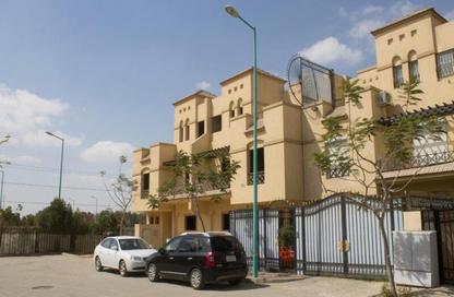 شقة - 3 غرف نوم - 2 حمامات للبيع في جاردن جيت - أشجار سيتي - طريق الواحات - مدينة 6 أكتوبر - الجيزة