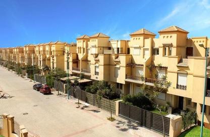 شقة - 3 غرف نوم - 2 حمامات للبيع في جاردن جيت - أشجار سيتي - طريق الواحات - مدينة 6 أكتوبر - الجيزة