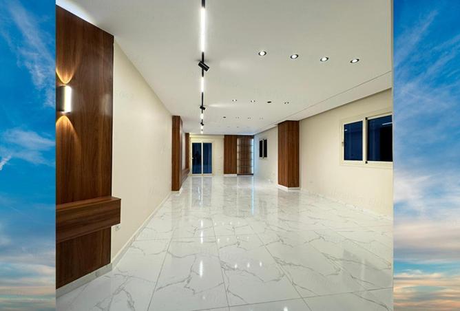 56496989 - صورة العقار 3