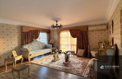 Apartment - 5 Bedrooms - 3 Bathrooms for sale in B12 - Madinaty - Cairo