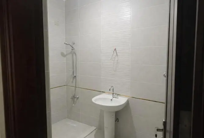 102345334 - Property Image 2