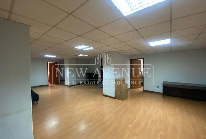82863991 - Property Main Image