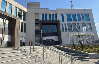 Office Space - Studio - 2 for sale in West Gate - 6 October Compounds - 6 October City - Giza