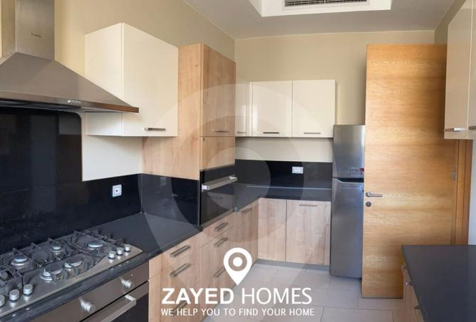 98002749 - Property Main Image