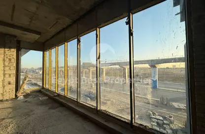 مساحات مكتبية - 4 غرف نوم - 2 حمامات للبيع في جولدن جيت - شارع التسعين الجنوبي - التجمع الخامس - مدينة القاهرة الجديدة - القاهرة