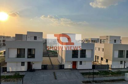 Villa - 3 Bedrooms - 5 Bathrooms for sale in Al Burouj Compound - El Shorouk Compounds - Shorouk City - Cairo Villa - 3 Bedrooms - 5 Bathrooms for sale in Al Burouj Compound - El Shorouk Compounds - Shorouk City - Cairo