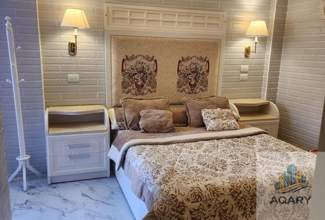 74042911 - Property Image 2