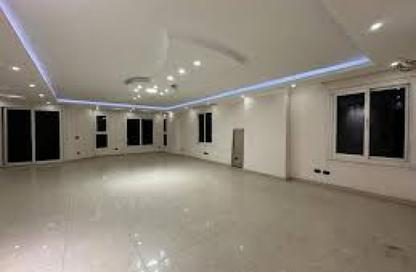 Apartment - 2 Bedrooms - 1 Bathroom for sale in Abdel Salam Aref Street - Al Mansoura - Al Daqahlya