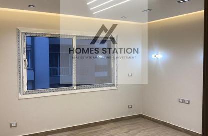 Apartment - 3 Bedrooms - 2 Bathrooms for rent in Hyde Park - New Cairo City - Cairo