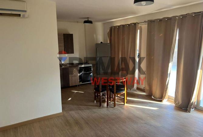 8559701 - Property Image 3