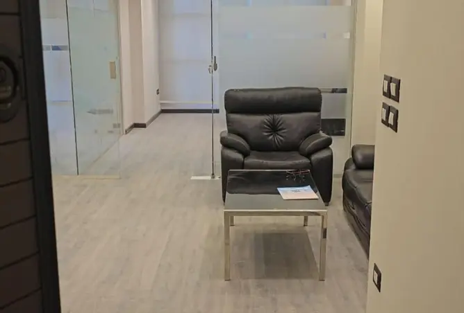 100648863 - Property Image 3