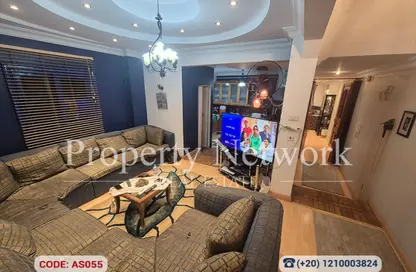 Apartment - 3 Bedrooms - 1 Bathroom for sale in Street28 - District 5 - The 5th Settlement - New Cairo City - Cairo