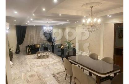 Apartment - 3 Bedrooms - 2 Bathrooms for sale in Saleh Selim St. ( Okasha ) - Dokki - Giza