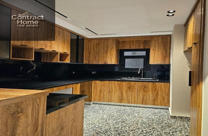 Apartment - 2 Bedrooms - 2 Bathrooms for rent in The Residences - New Cairo City - Cairo