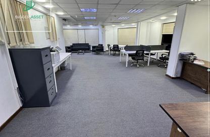 Office Space - Studio - 4 Bathrooms for rent in Palestine St. - New Maadi - Hay El Maadi - Cairo