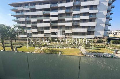 Apartment - 2 Bedrooms - 2 Bathrooms for sale in Al Burouj Compound - El Shorouk Compounds - Shorouk City - Cairo