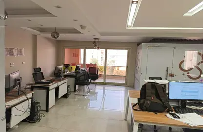 Office Space - 6 Bedrooms - 2 Bathrooms for rent in Makram Ebeid St. - 6th Zone - Nasr City - Cairo