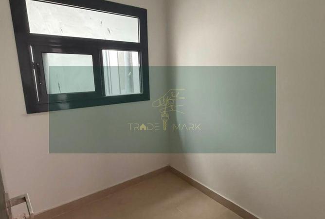 101788838 - Property Image 3