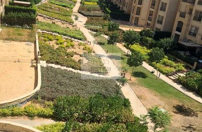 Apartment - 3 Bedrooms - 3 Bathrooms for sale in Stone Residence - 5th Settlement Compounds - The 5th Settlement - New Cairo City - Cairo