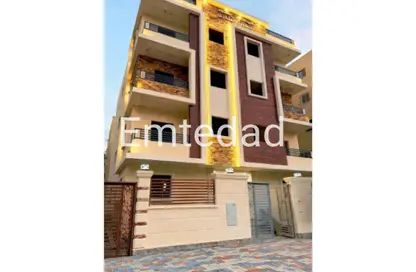 Apartment - 3 Bedrooms - 2 Bathrooms for sale in El Eskan El Momyaz - Hadayek October - 6 October City - Giza
