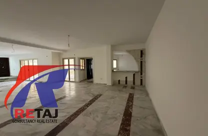 Apartment - 3 Bedrooms - 3 Bathrooms for rent in Area A - Ganoob El Acadimia - New Cairo City - Cairo