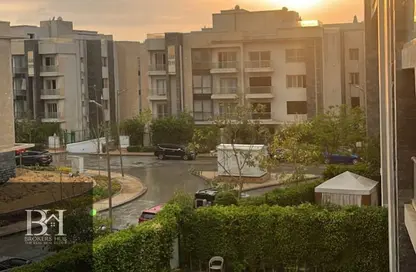 Apartment - 2 Bedrooms - 3 Bathrooms for sale in Galleria Moon Valley - South Investors Area - New Cairo City - Cairo