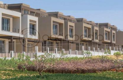 Townhouse - 3 Bedrooms - 4 Bathrooms for sale in Palm Hills New Cairo - 5th Settlement Compounds - The 5th Settlement - New Cairo City - Cairo