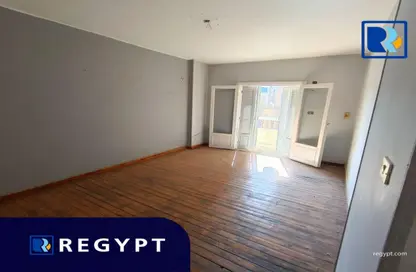 Office Space - 3 Bedrooms - 2 Bathrooms for rent in Al Laselky St. - El Laselky - New Maadi - Hay El Maadi - Cairo