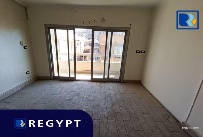 57487989 - Property Image 2