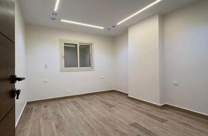 Apartment - 3 Bedrooms - 2 Bathrooms for sale in Gate 3 - Menkaure - Hadayek El Ahram - Giza