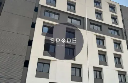 Apartment - 2 Bedrooms - 2 Bathrooms for sale in Swan Lake Residence - 5th Settlement Compounds - The 5th Settlement - New Cairo City - Cairo