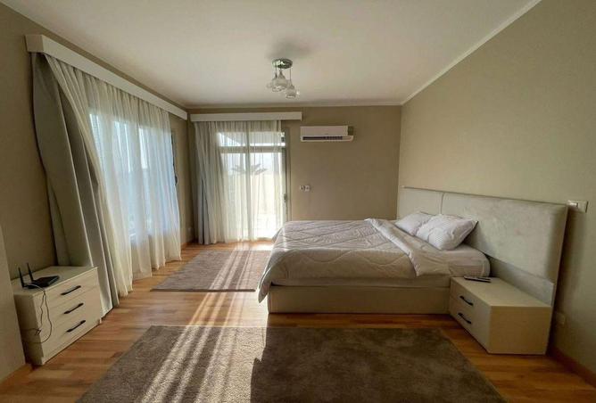 8705420 - Property Image 3