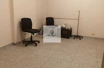 وحدة طبية - استوديو - 6 حمامات للبيع في شارع شهاب - المهندسين - الجيزة