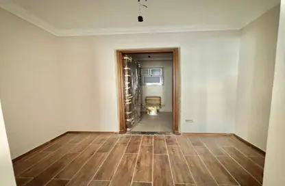 Apartment - 3 Bedrooms - 2 Bathrooms for sale in Muruj - Smouha - Hay Sharq - Alexandria