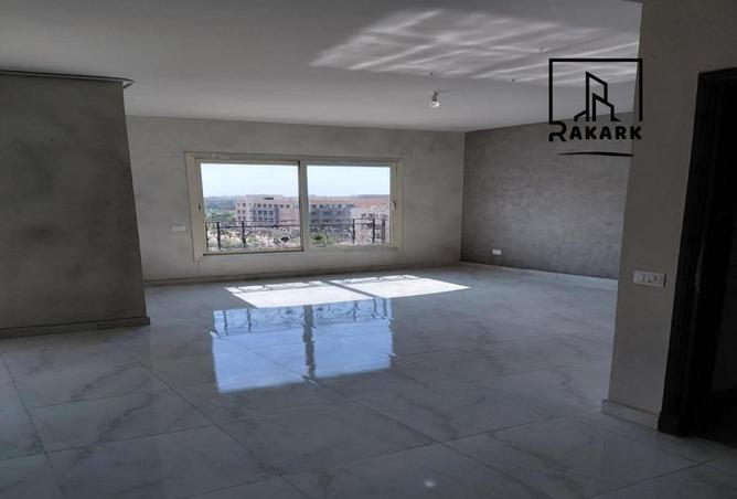 90989483 - Property Image 3