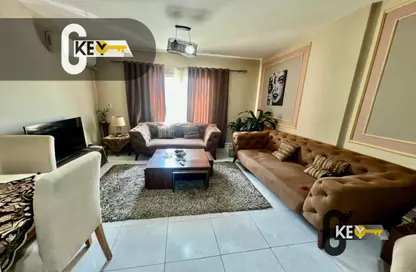 Apartment - 2 Bedrooms - 1 Bathroom for rent in Youssef Al Sebaey St. - Rehab City First Phase - Al Rehab - New Cairo City - Cairo