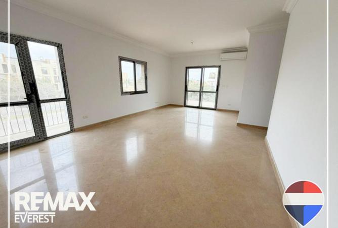 73491935 - Property Image 2