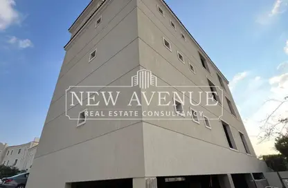 بناية كاملة - استوديو - 4 حمامات للايجار في جرين هايتس - محور 26 يوليو - مدينة 6 أكتوبر - الجيزة