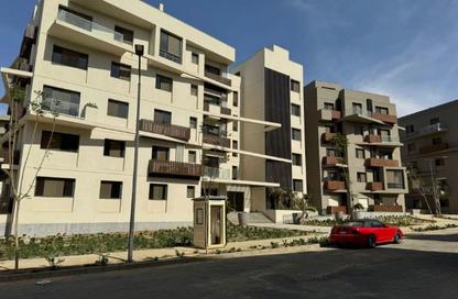 Apartment - 2 Bedrooms - 2 Bathrooms for sale in The Fourteen Golf Residences - Uptown Cairo - Mokattam - Cairo