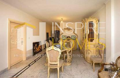 Apartment - 3 Bedrooms - 1 Bathroom for sale in Shaarawy St. - Laurent - Hay Sharq - Alexandria