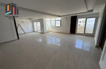 Duplex - 3 Bedrooms - 3 Bathrooms for rent in Hyde Park - New Cairo City - Cairo