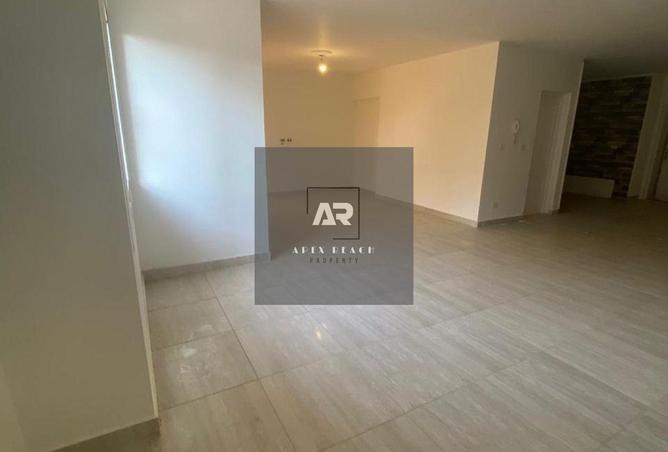 107689418 - Property Main Image