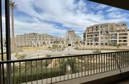 شقة - 2 غرف نوم - 3 حمامات للبيع في ديستريكت 5 - كمبوندات التجمع الخامس - التجمع الخامس - مدينة القاهرة الجديدة - القاهرة