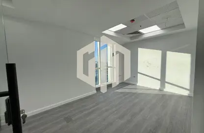 مساحات مكتبية - غرفة نوم - 1 حمام للايجار في بيزنس بلاس - شارع التسعين الشمالي - التجمع الخامس - مدينة القاهرة الجديدة - القاهرة